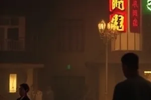 《铁轨与候鸟》公路剧封面，荒原上的铁轨与远处候鸟